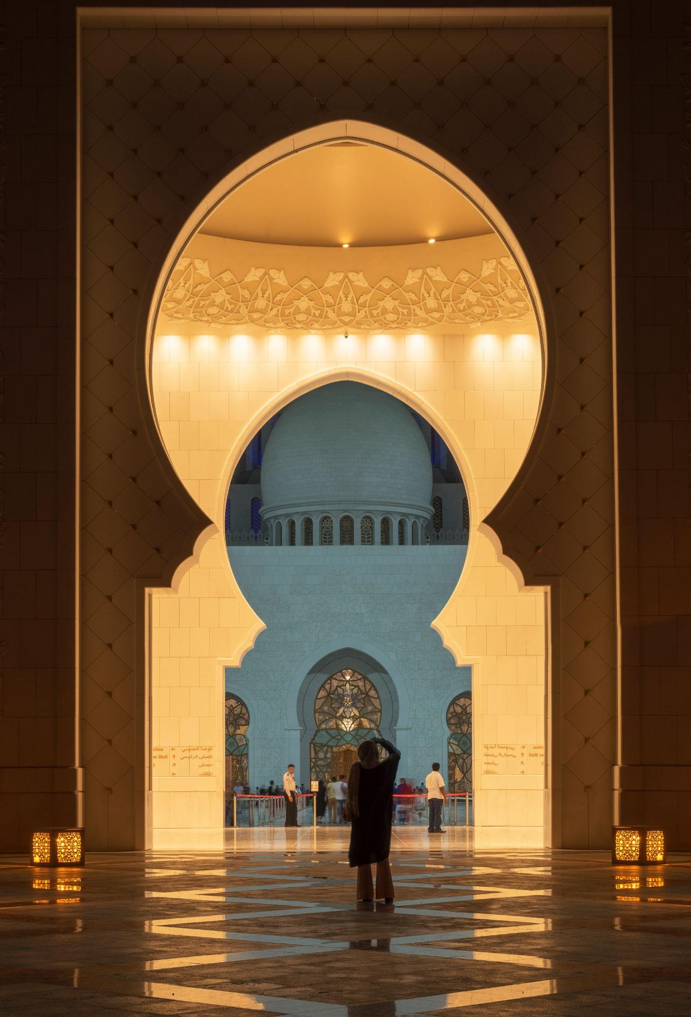 Private Abu Dhabi Half Day in 5 Hours