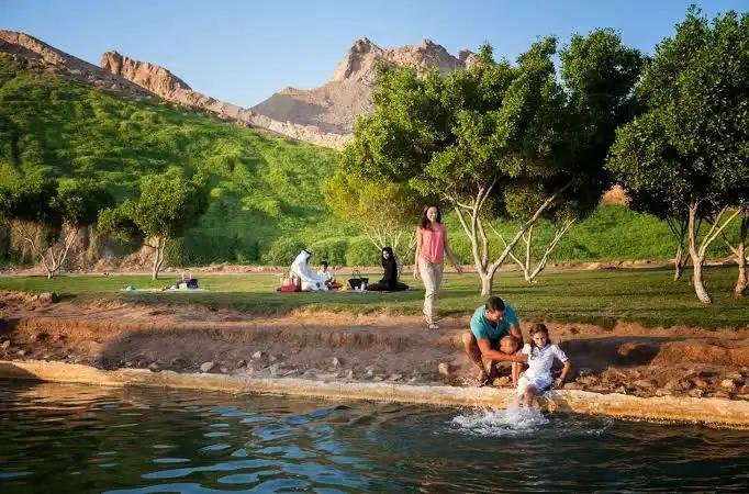 Al Ain Sightseeing Sharing Experience